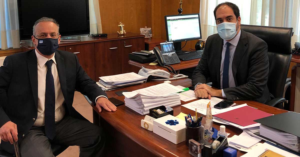 Συνάντηση Ζεμπίλη με Γ. Κεφαλογιάννη για τα υδατοδρόμια σε Εύβοια και Σκύρο