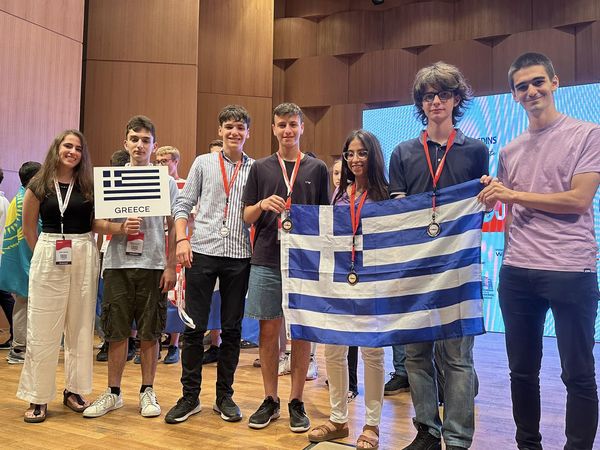 Τέσσερα μετάλλια για την Ελληνική ομάδα στην 27η Βαλκανική Μαθηματική Ολυμπιάδα Νέων