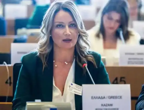 Επίσκεψη της Κατερίνας Καζάνη στη Σκύρο