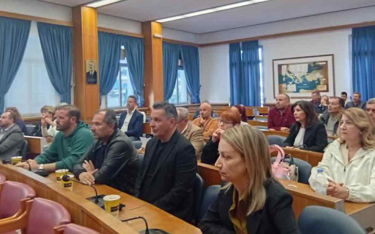 Στο Επιμελητήριο Εύβοιας η Διοικήτρια, οι Υποδιοικητές και ο Γενικός Διευθυντής της Δ.ΥΠ.Α.