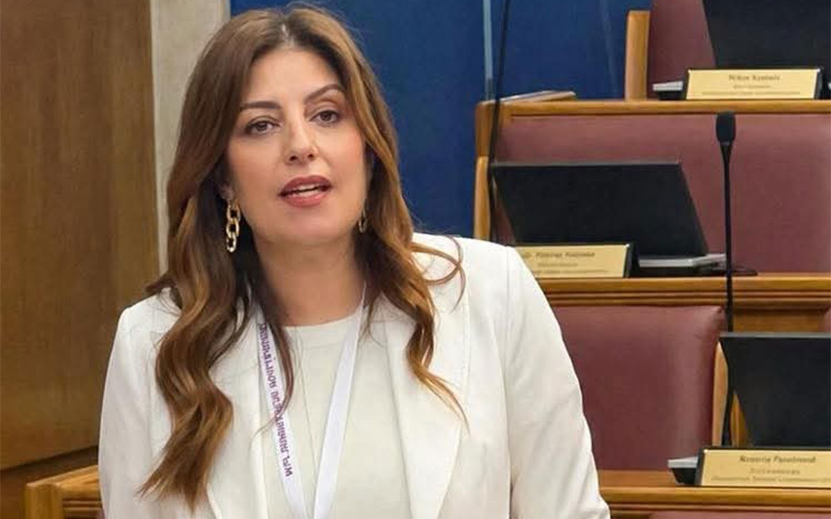 Αναφορά της Κωνσταντίνας Καραμπατσώλη για την έξαρση μεδουσών στη Βόρεια Εύβοια