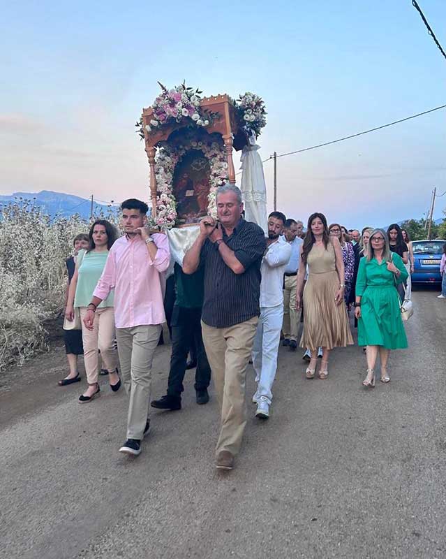 Στις εορταστικές  εκδηλώσεις του τριημέρου η Κωνσταντίνα Καραμπατσώλη