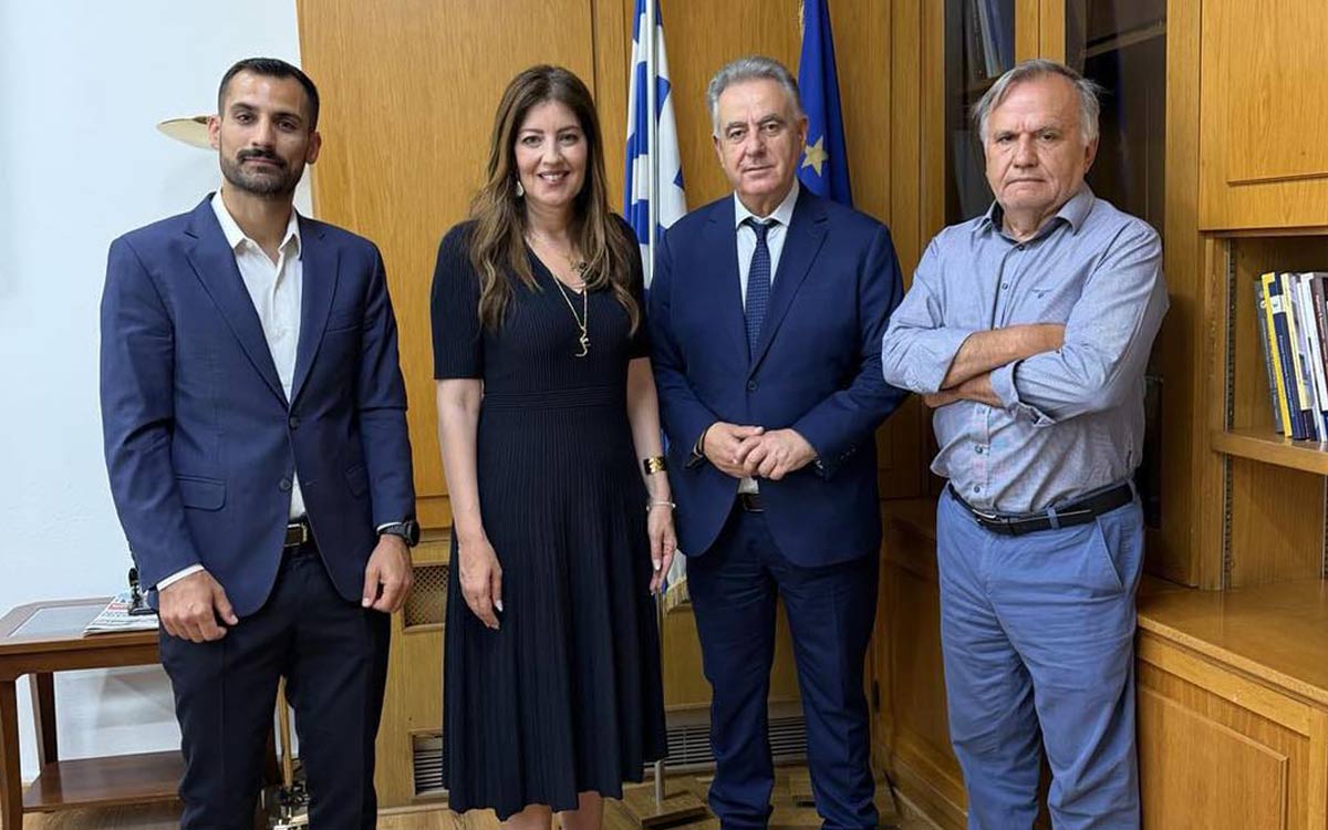 Συνάντηση της Κωνσταντίνας Καραμπατσώλη με τον Υφυπουργό Αγροτικής Ανάπτυξης και Τροφίμων
